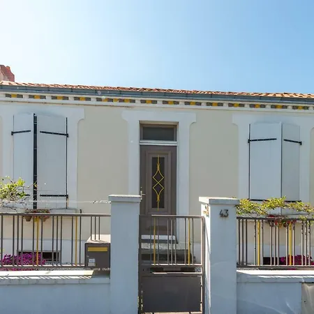 Bed & Breakfast L'escale Marine - Couette Et Cafe 3*